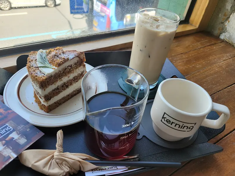 커닝 디저트와 음료