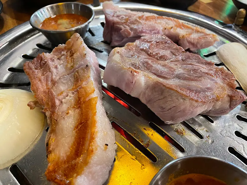 맛있게 익은 고기