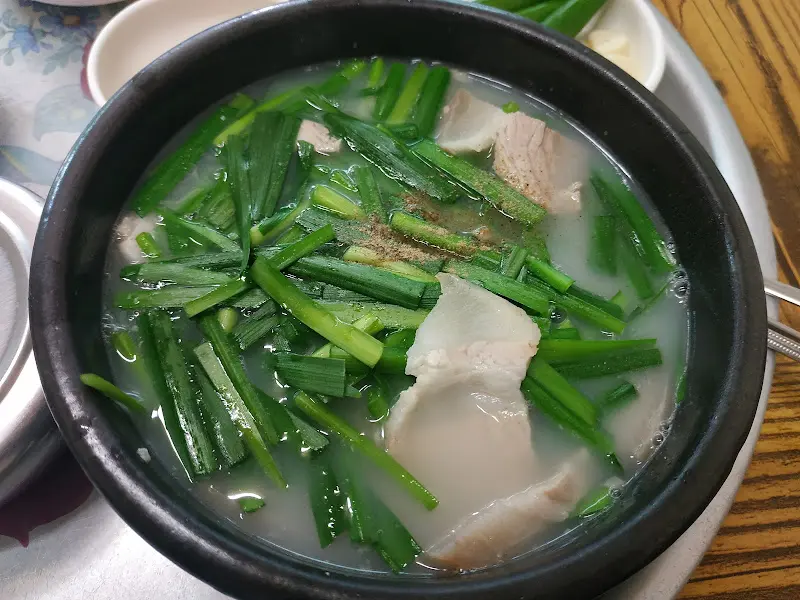 돼지국밥 클로즈업