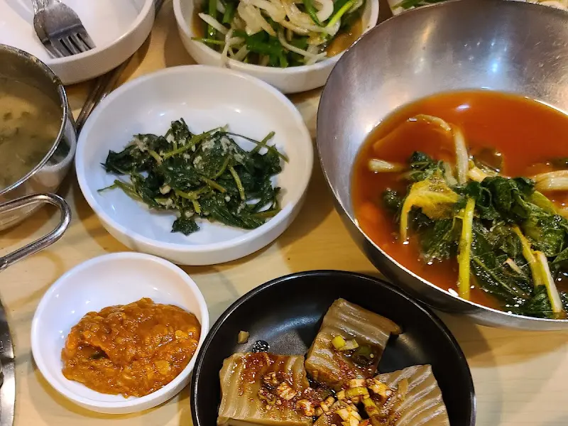 숯불에 구워지는 양념 소갈비