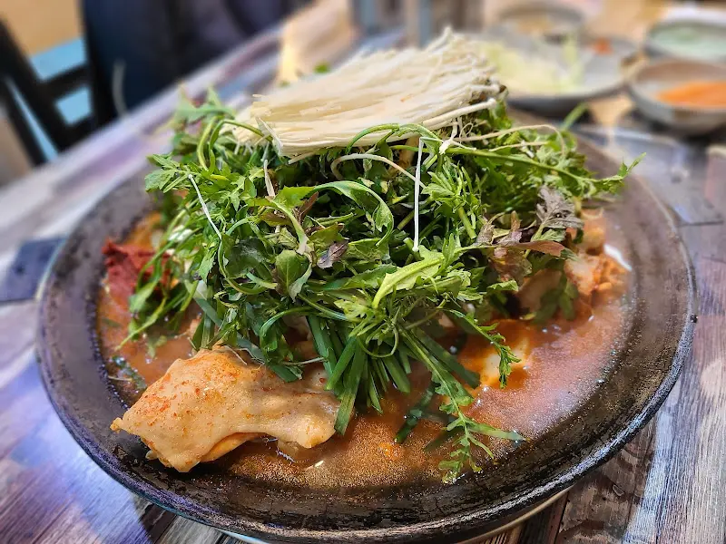 태백애 물닭갈비 닭곰탕