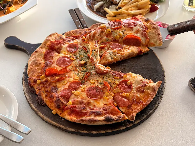 포크에 돌돌 말린 파스타