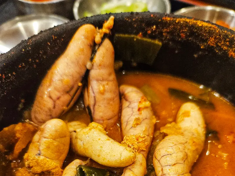 알탕 속 알과 고니