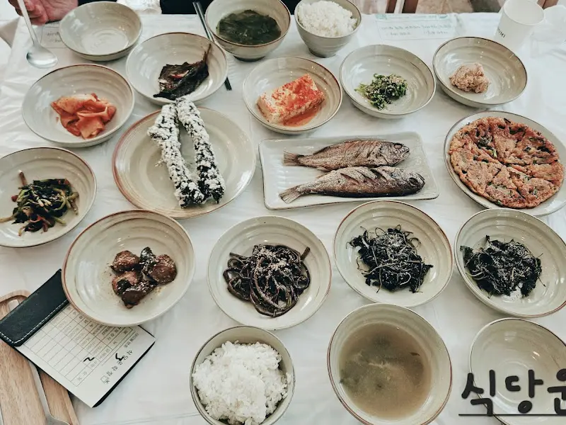 운학정 산채정식 한상차림