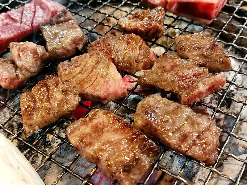 노릇하게 익은 갈비