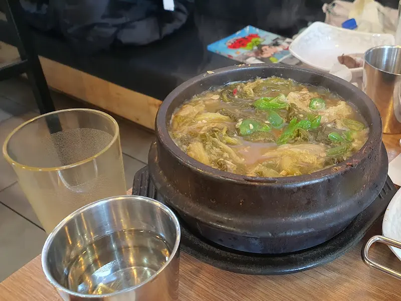 맛있게 구워진 갈비