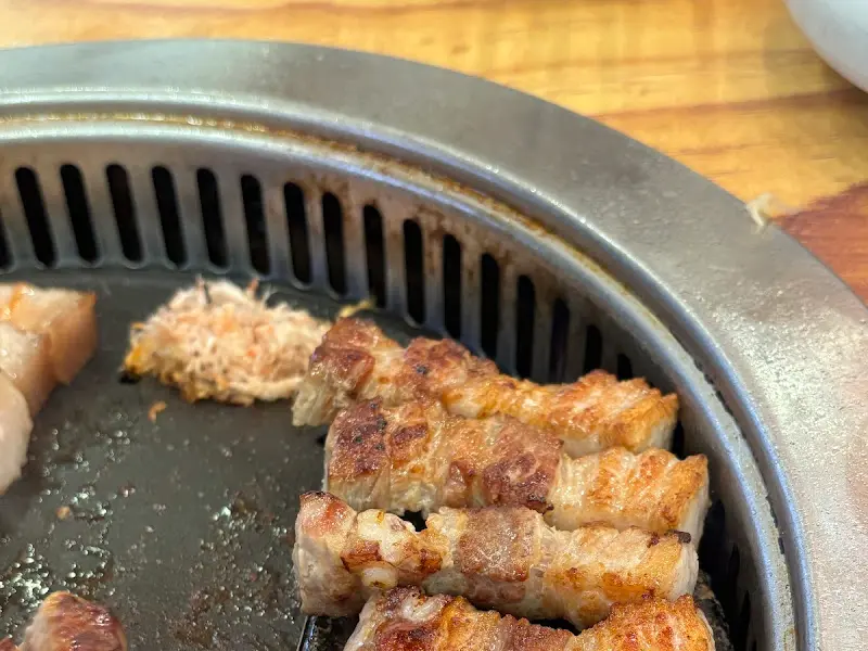 구워지는 삼겹살