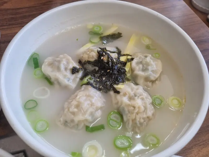 만두국 클로즈업