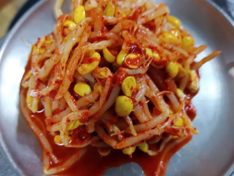 매콤한 비빔 메밀