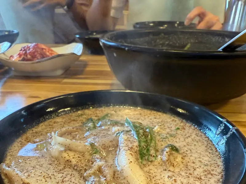 들깨수제비의 따뜻한 비주얼