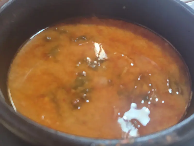 뚝배기에 담긴 된장찌개