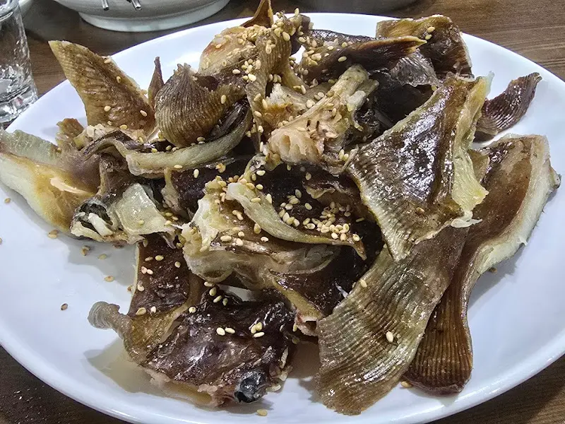 윤기가 흐르는 간재미찜