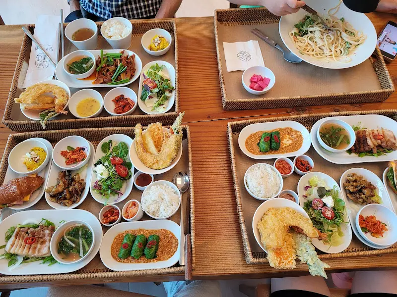 푸짐한 한 상 차림