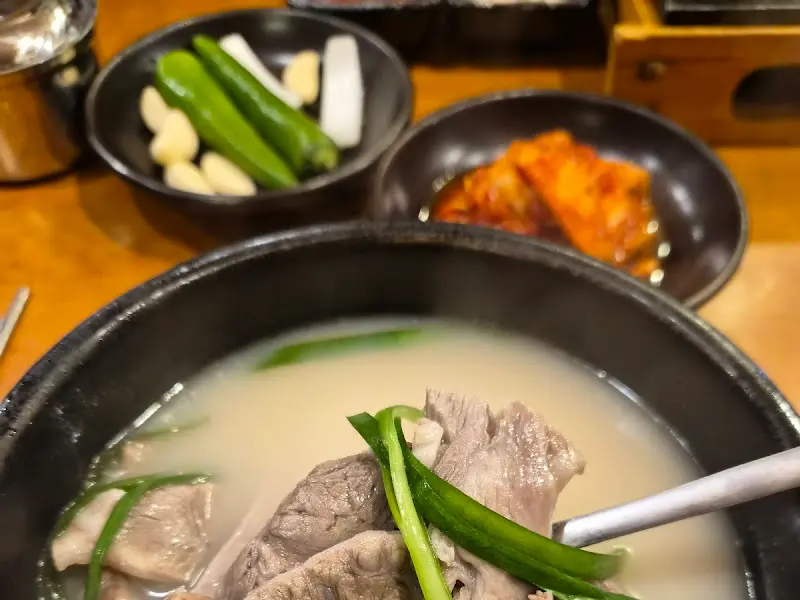 기본으로 제공되는 밑반찬