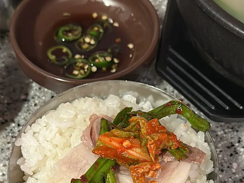 깔끔한 테이블 세팅