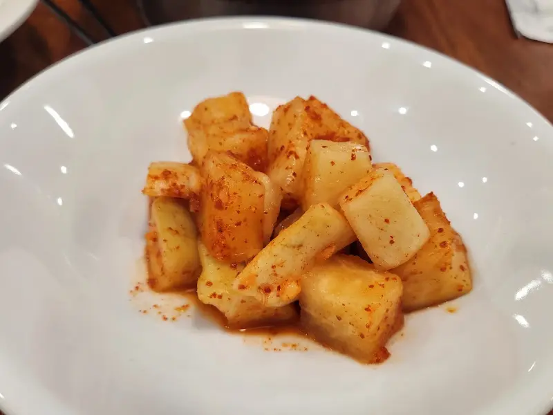 잘 익은 깍두기