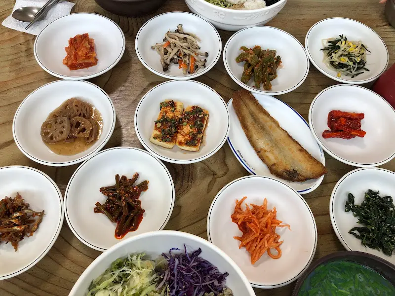 다채로운 밑반찬