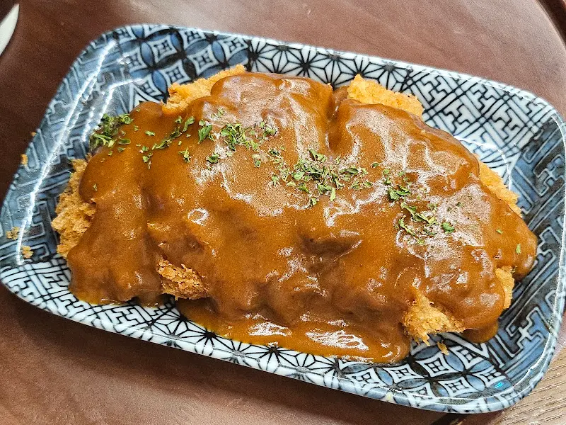 윤기가 흐르는 히레카츠