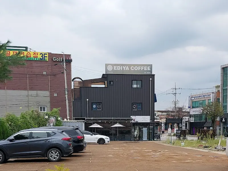 강창구 찹쌀 진순대 토평본점 주변 풍경