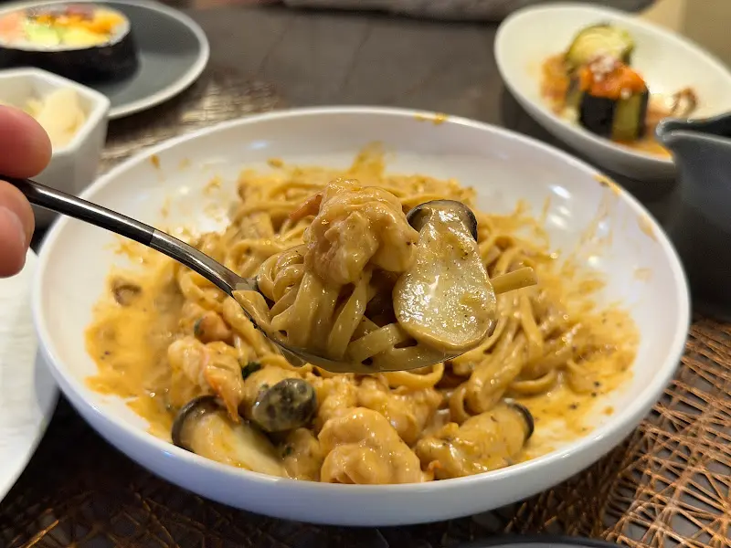 새우 비스크 투움바 파스타