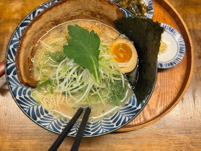 세이치 라멘의 먹음직스러운 비주얼