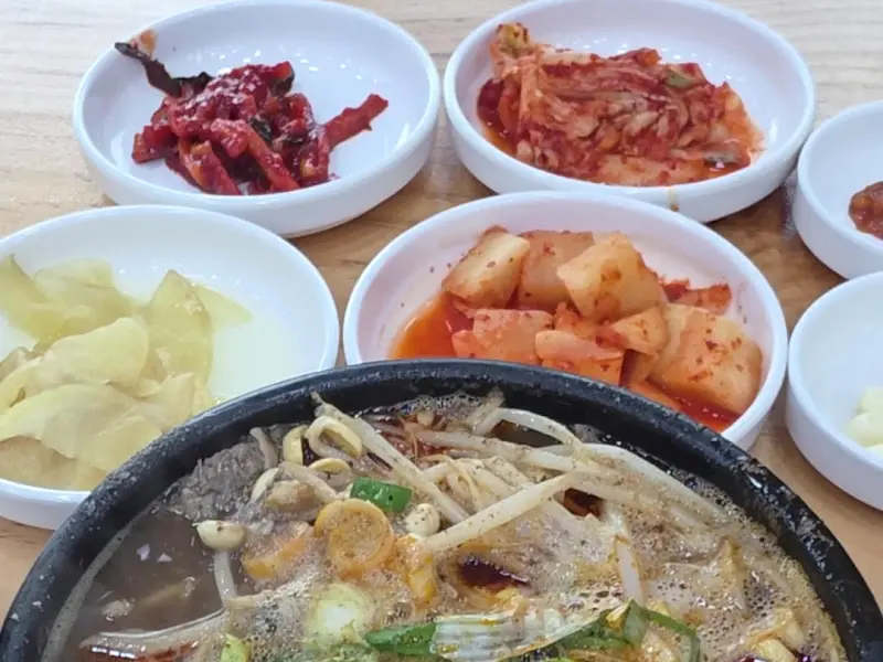 해장국 한상차림