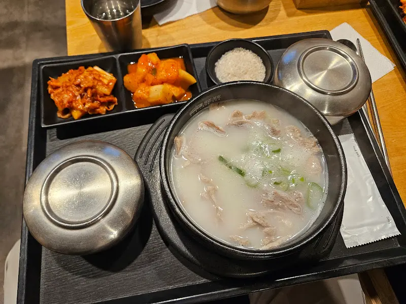 정갈한 한 상 차림