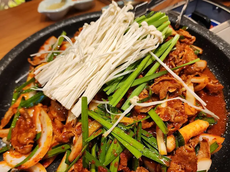 푸짐한 오리 불고기 한 상차림