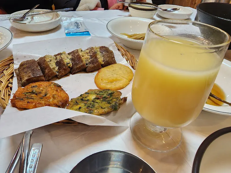 모듬전과 동동주