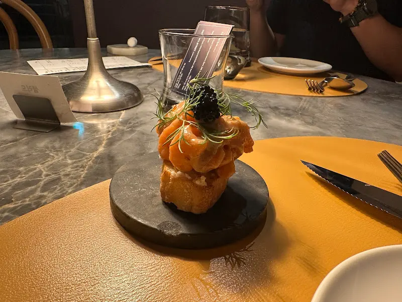 연어 캐비어 근접샷