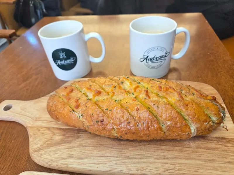 마농바게트와 커피