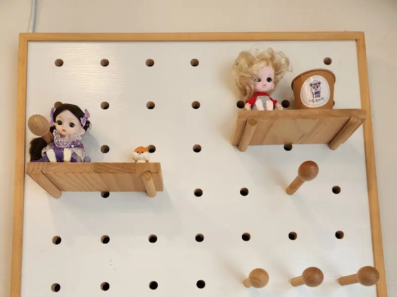 앙증맞은 인형 장식