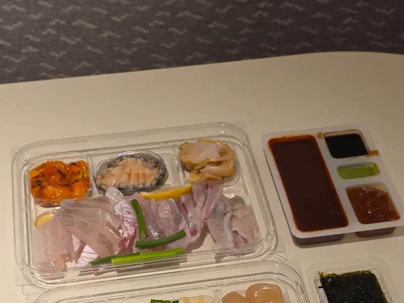 모듬회와 곁들임