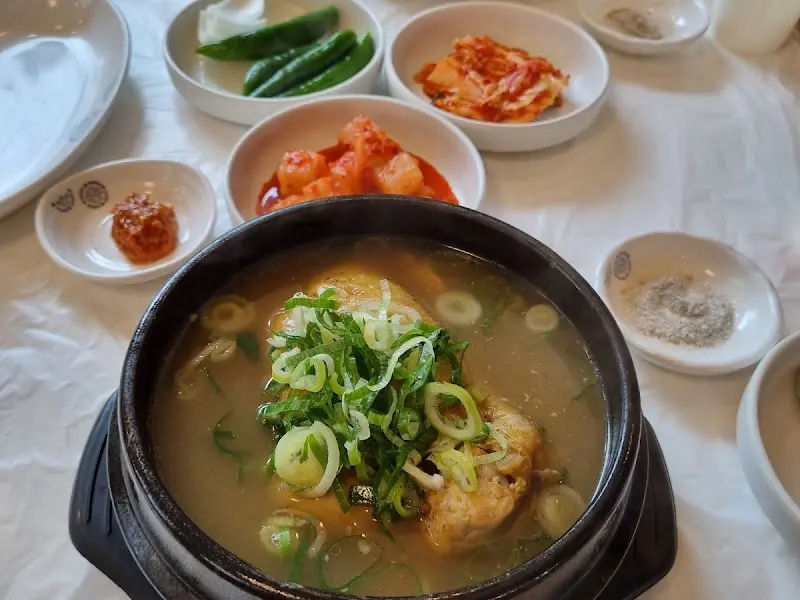 개성상황삼계탕 근접 샷