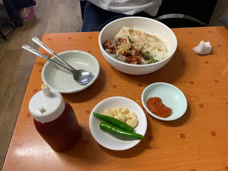 창녕식당 회비빔밥