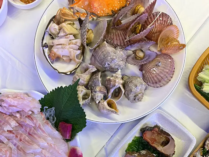 푸짐한 해산물 한 상, 진도의 인심을 느끼다