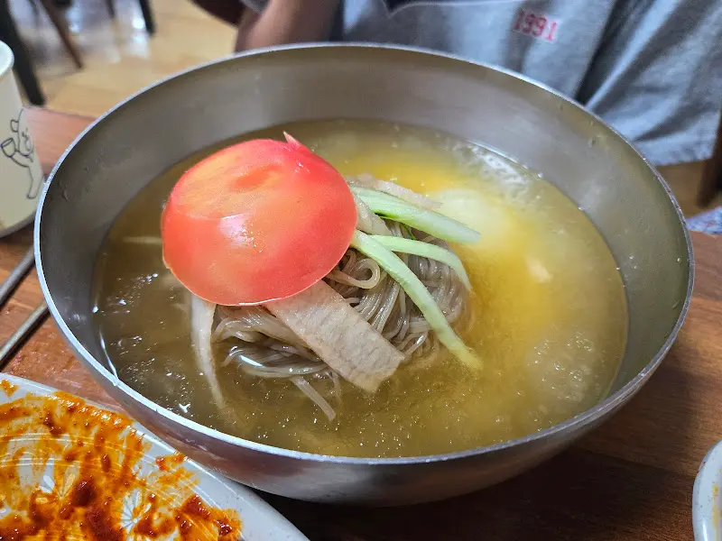 시원한 물냉면