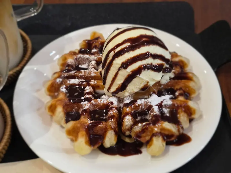 카페 둔치의 디저트