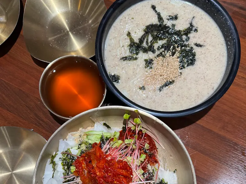 서민막국수 명란 들기름 막국수와 옹심이