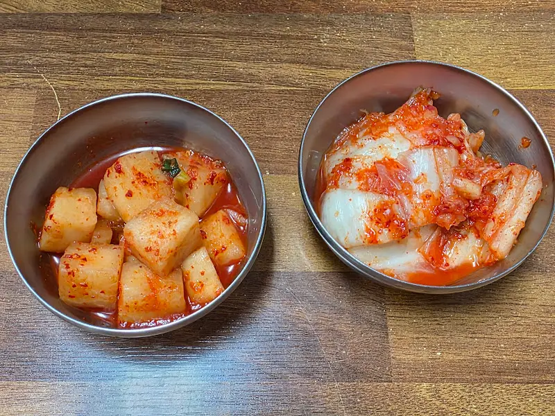 김치와 깍두기의 조화