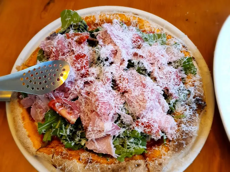 잠봉 피자 근접샷