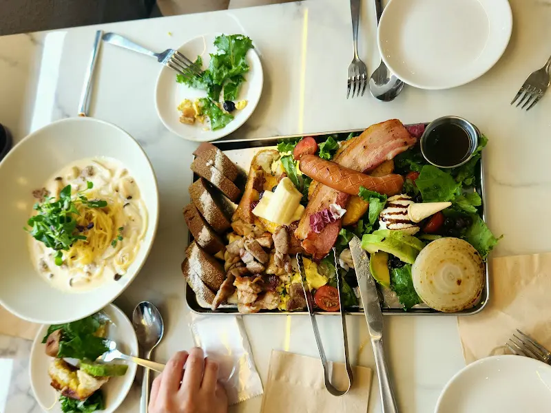 로제 크림 파스타와 플래터