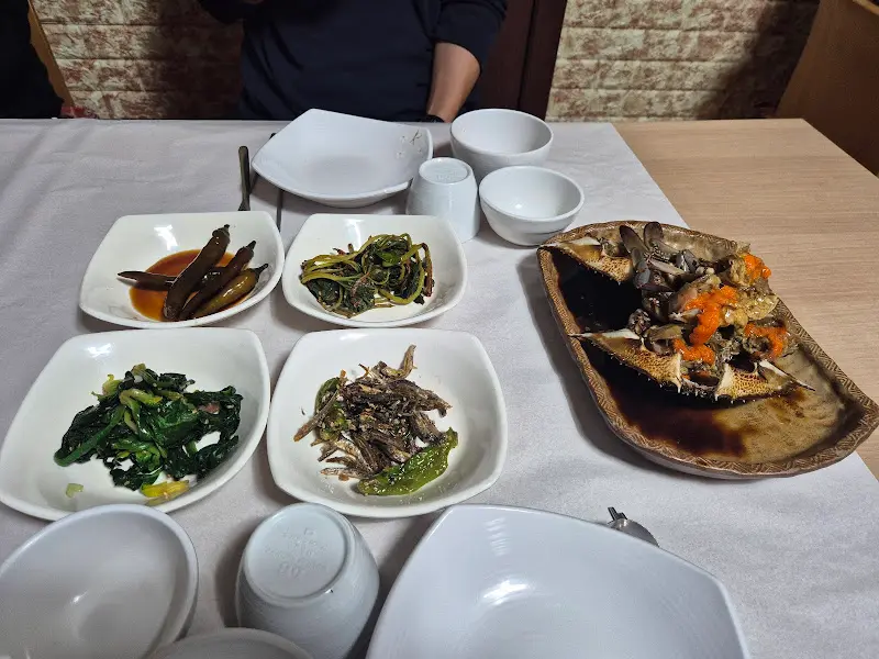 간장게장과 밑반찬