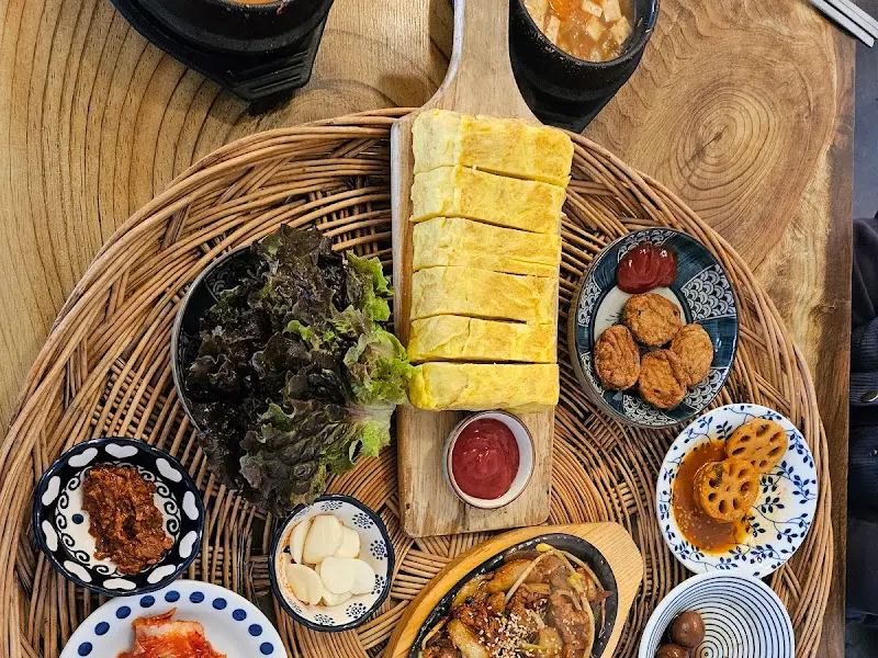 밥심 한상차림 항공샷