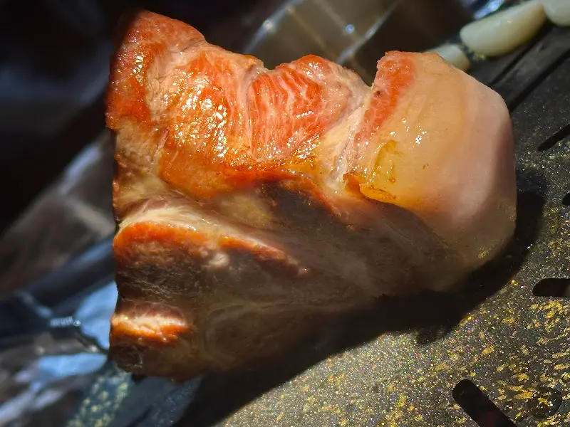 잘 구워진 청와대 소금구이