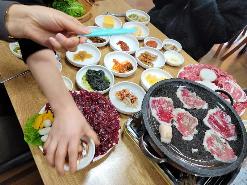 육회 서비스