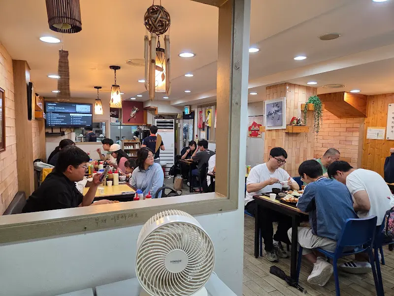 마쯔무라돈까스 내부 모습