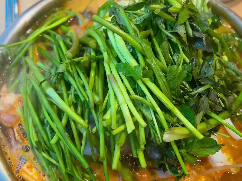 푸짐한 낙곱전골