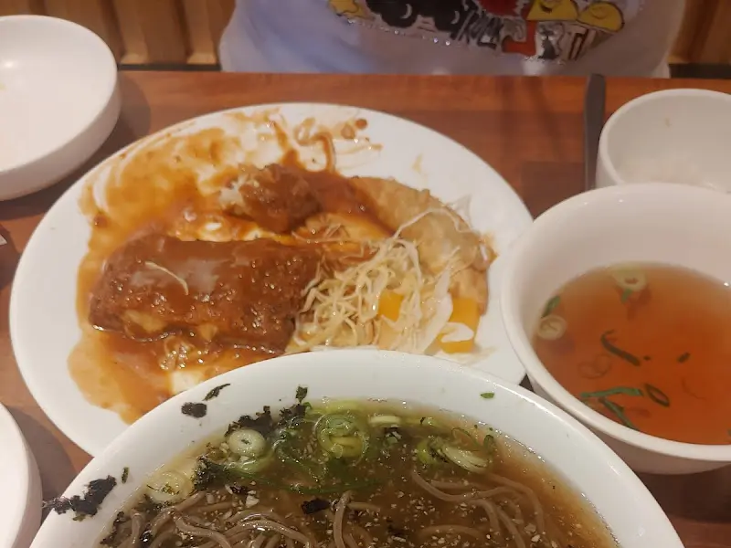 소바와 돈까스 세트 메뉴