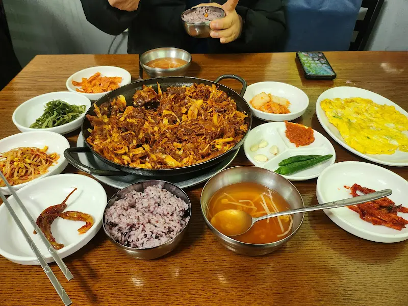 푸짐한 한 상 차림